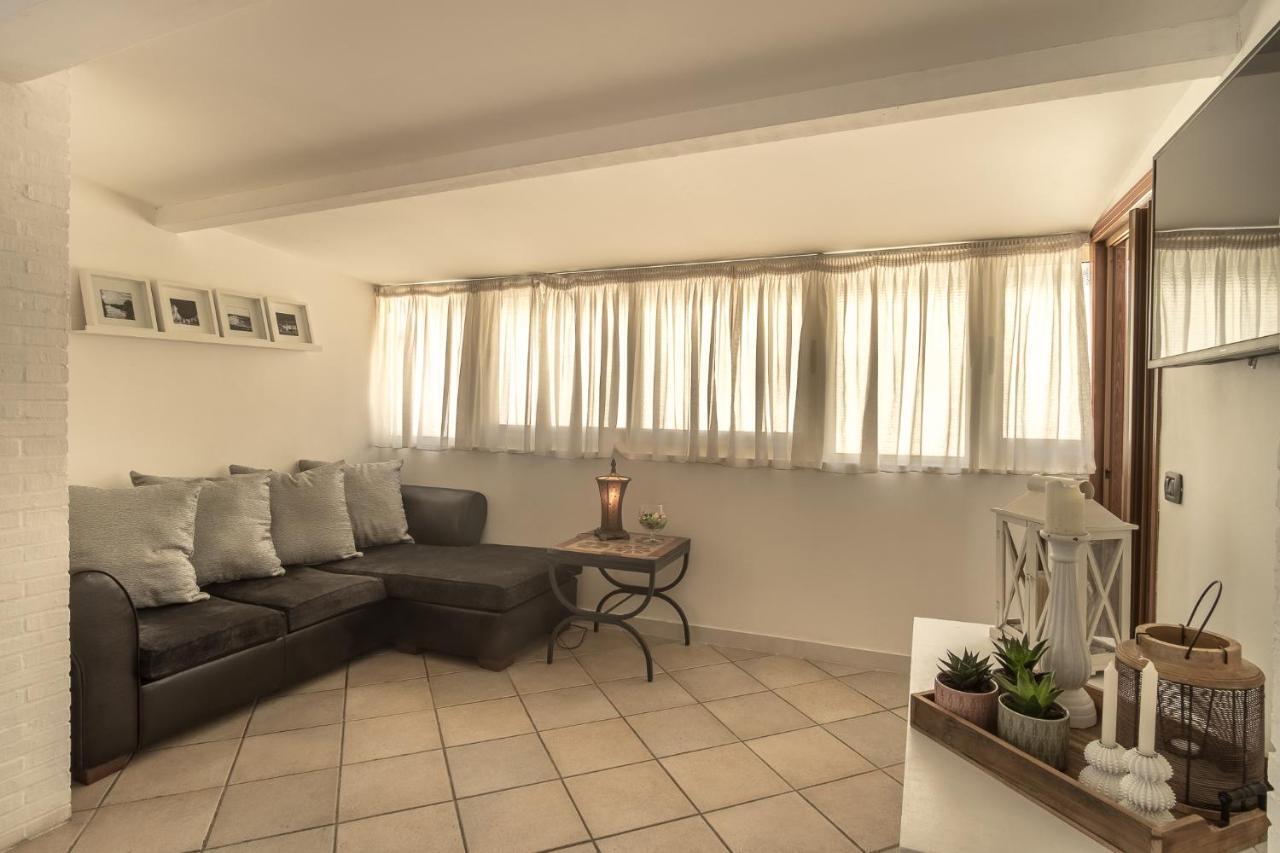 Domus Claudia -